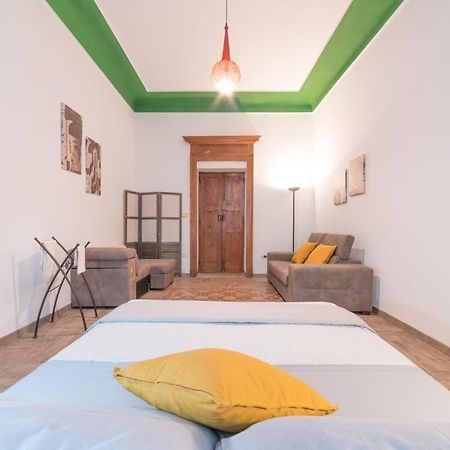 Appartamento Genovesi . Intero Apt . Wifi . Ac Кальярі Екстер'єр фото